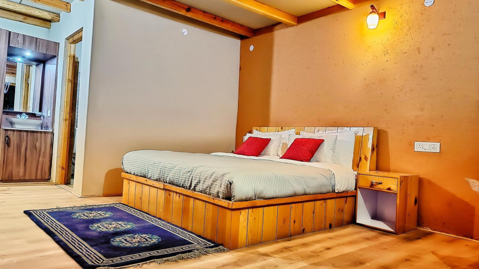 Mystic Pangong Hotel Spangmik Exterior photo