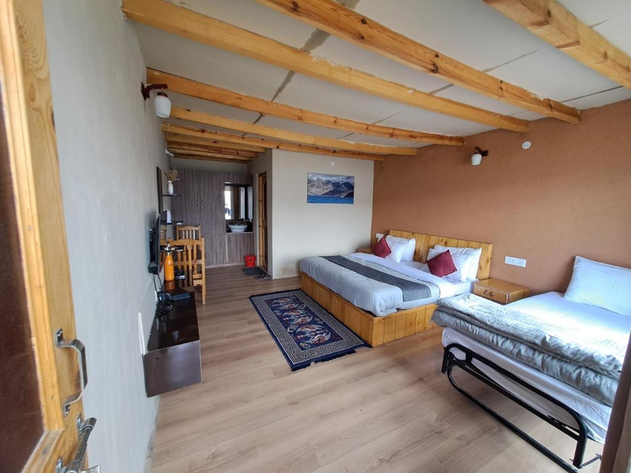 Mystic Pangong Hotel Spangmik Exterior photo